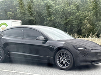 新款Model 3實(shí)車現(xiàn)身，售價(jià)或?qū)⑦M(jìn)一步下探！