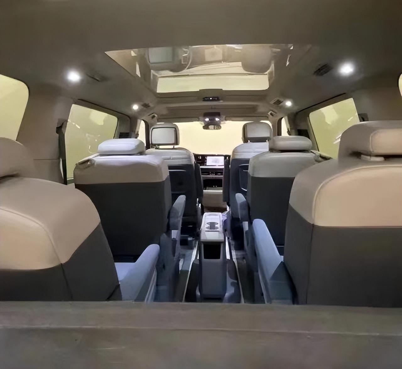 大眾又添猛將“面包車”搭載1.4T+插電混動(dòng),驚艷亮相!