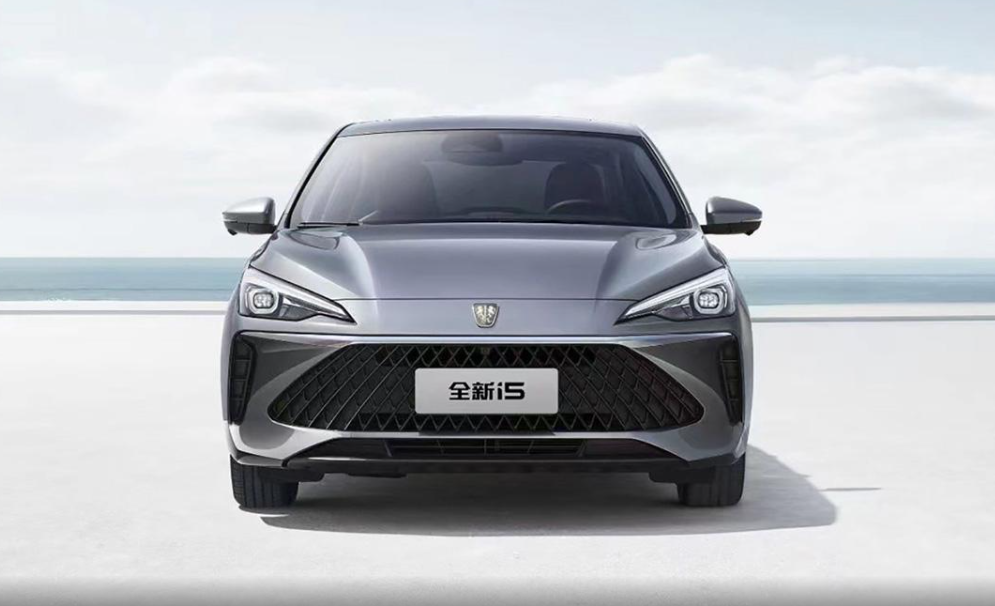 6.89萬起售的榮威i5有啥挑剔的，連L2駕駛輔助都有