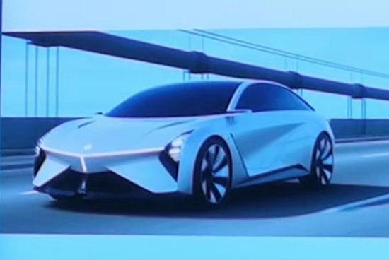 寶駿旗艦轎車EQ200曝光 或?qū)⒂?024年發(fā)布