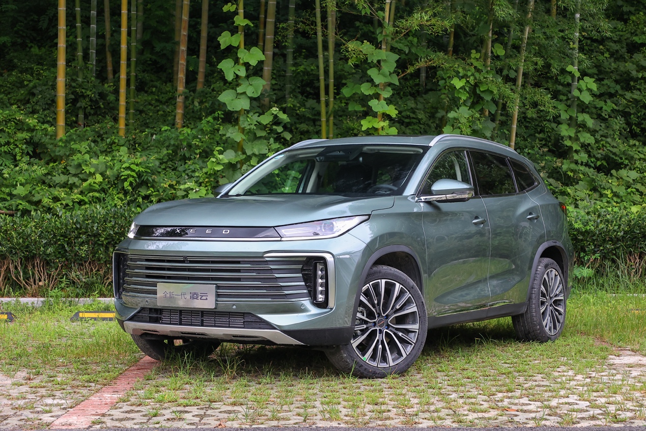 新星途凌云：空間大，車機(jī)大提升，2.0T+8AT動力依舊突出