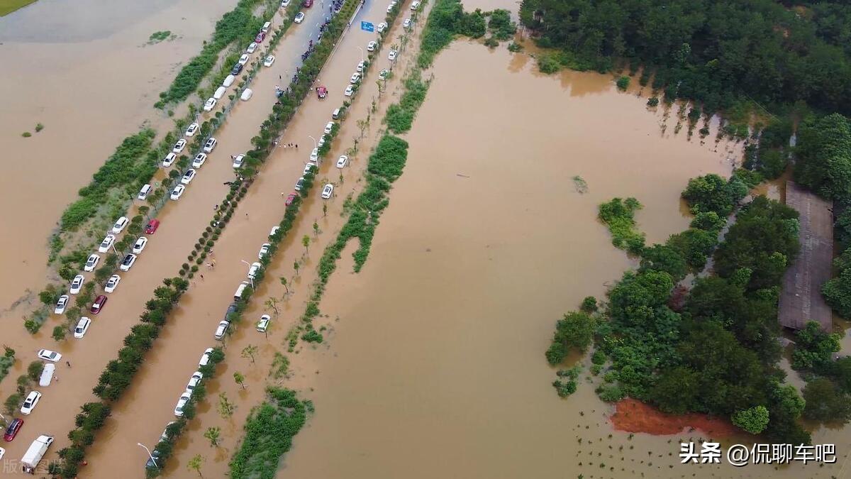 雨水天氣車輛涉水多深會變成泡水車？購買二手車時如何避免中招