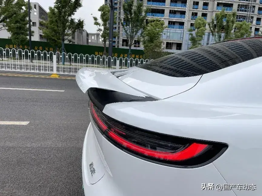 嵐圖追光車主分享：從油車到電車，真的回不去了！
