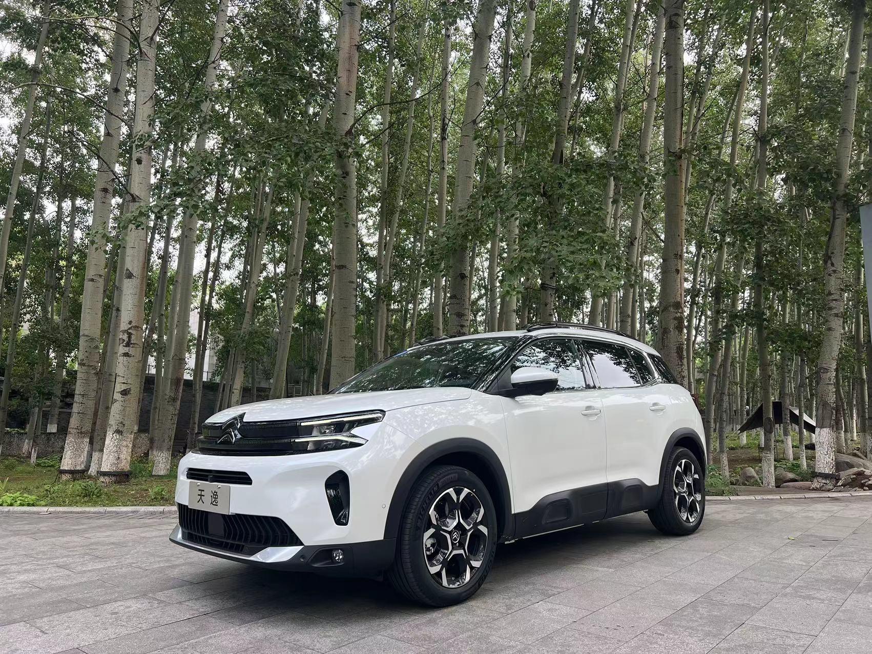 舒適智能再升級(jí)，試駕2023款雪鐵龍?zhí)煲軨5AIRCROSS