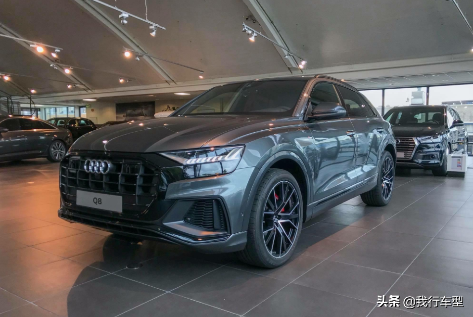 奥迪RS Q8来了，极品轿跑SUV，660马力，性能颜值双开花