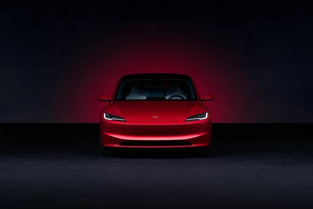 新款特斯拉Model 3正式上市，25.99万元起售，取消换挡杆和转向杆