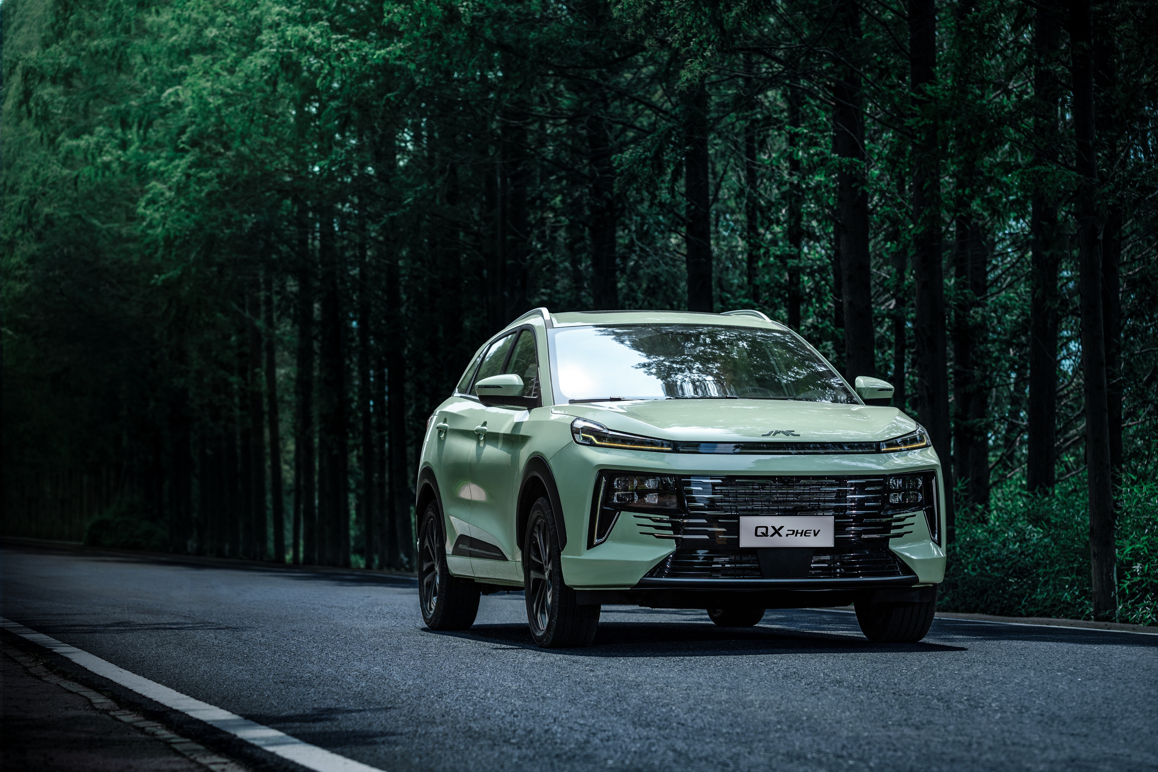 江淮QX PHEV上市，120公里純電續(xù)航，7.3秒破百