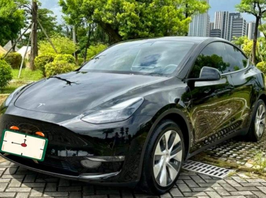 特斯拉 Model Y 用車感受