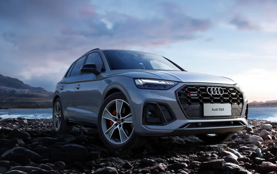 2023款奧迪SQ5 ，售價59.88萬，3.0T+空氣懸掛