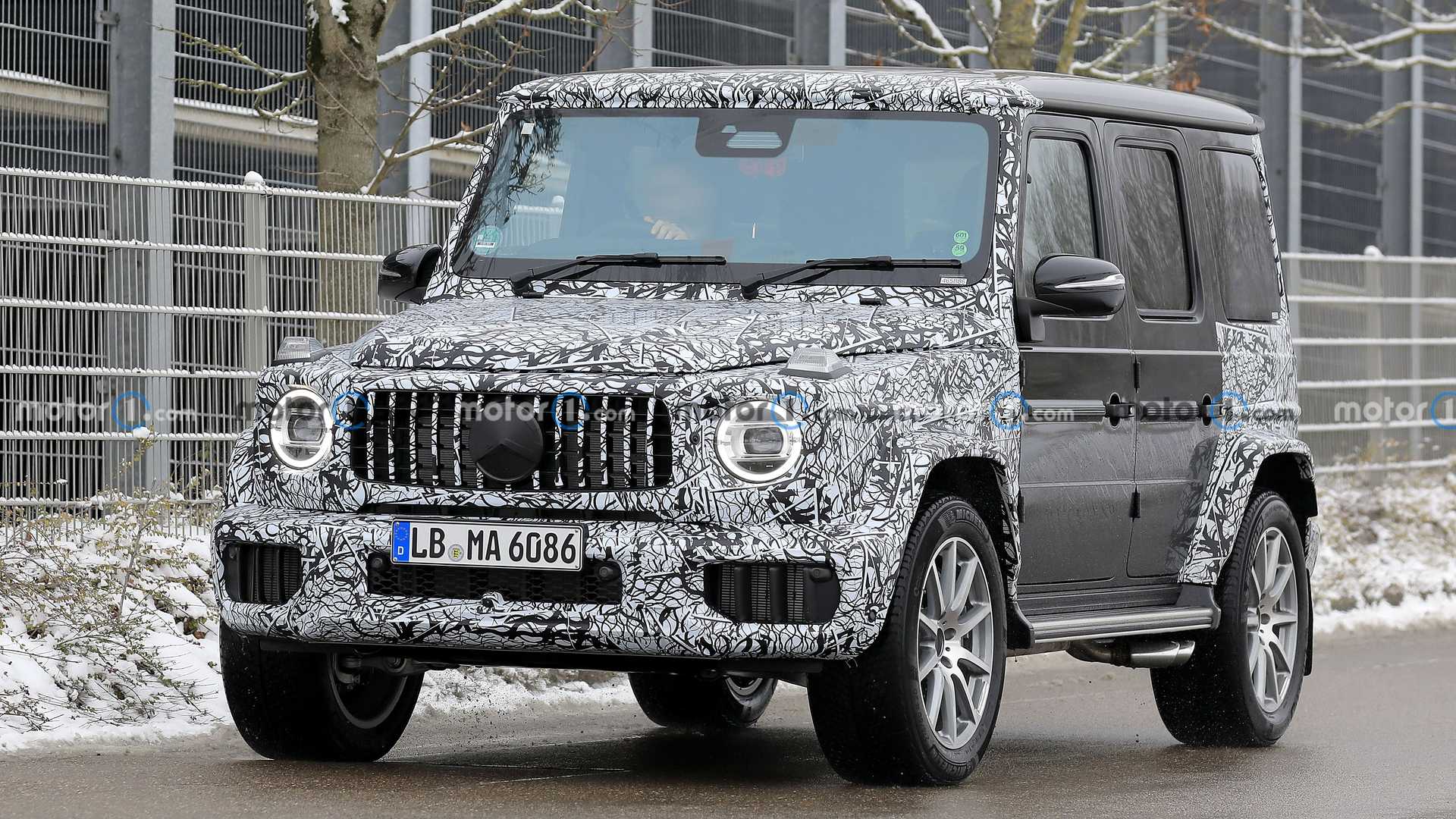 搭载V8轻混动力 新款奔驰AMG G63曝光