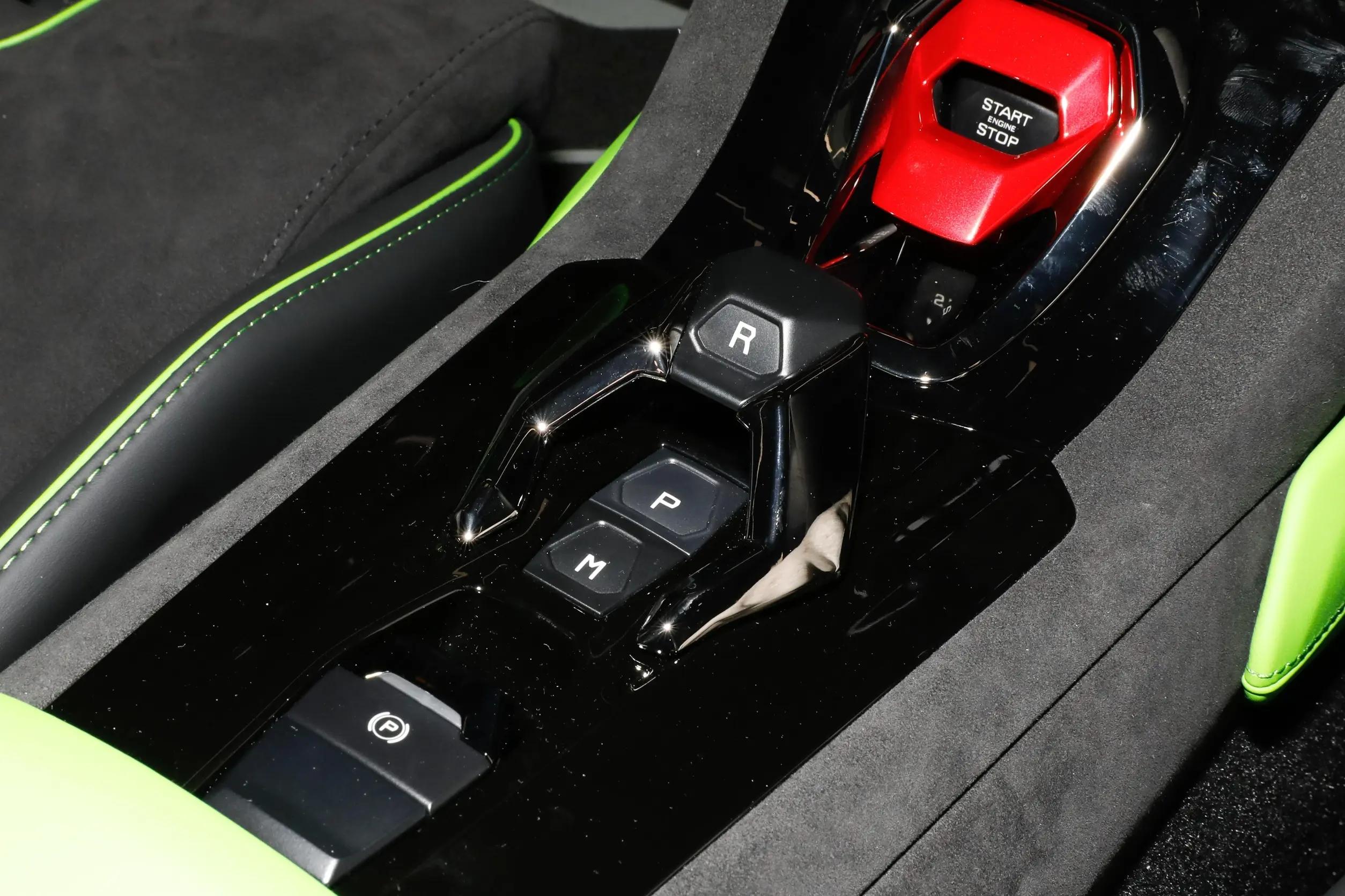 兰博基尼Huracán Tecnica上市，V10动力/3.2秒破百，售价272万元