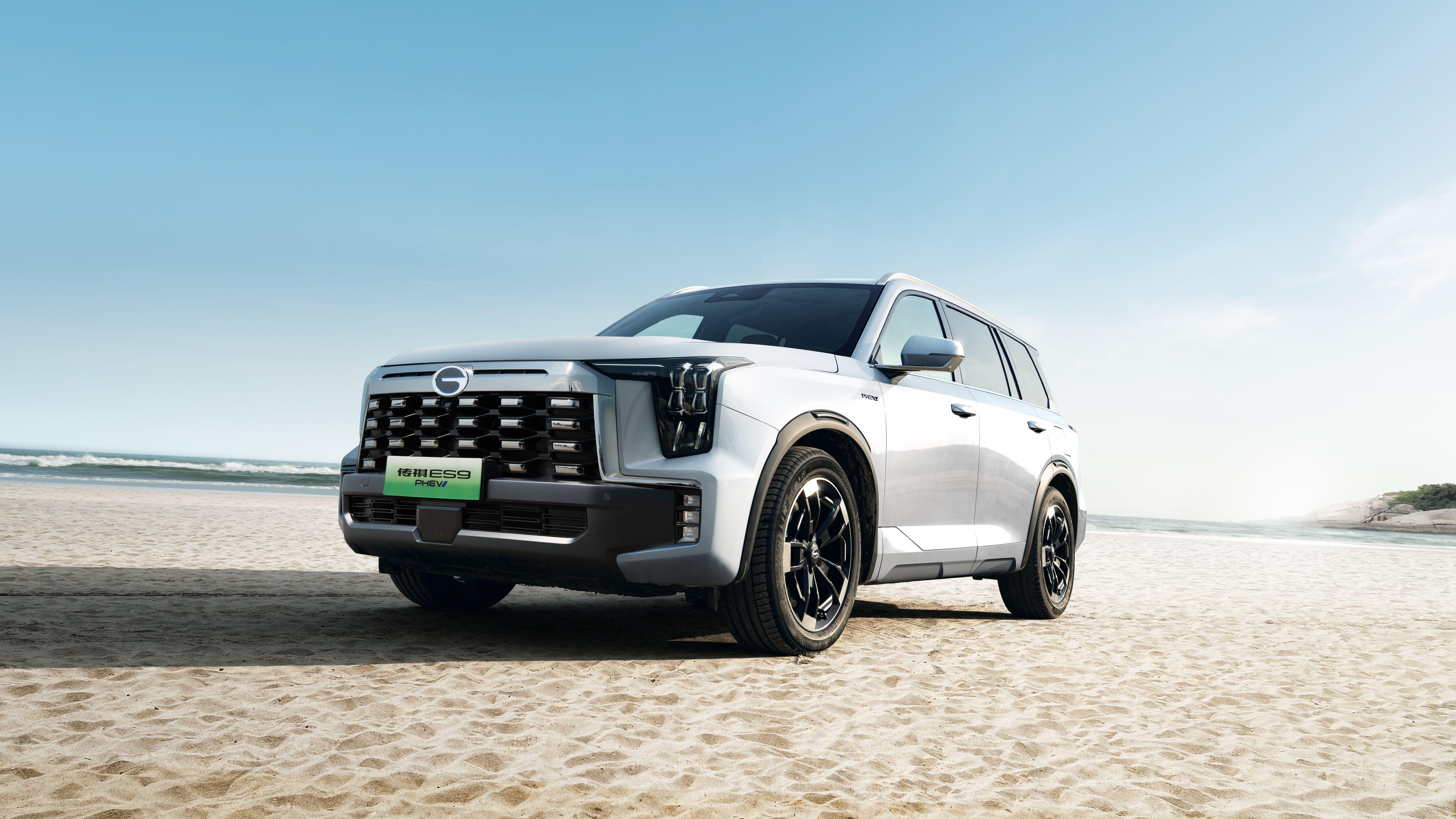 自帶彩電的新能源SUV，傳祺ES9能否叫板理想L8？