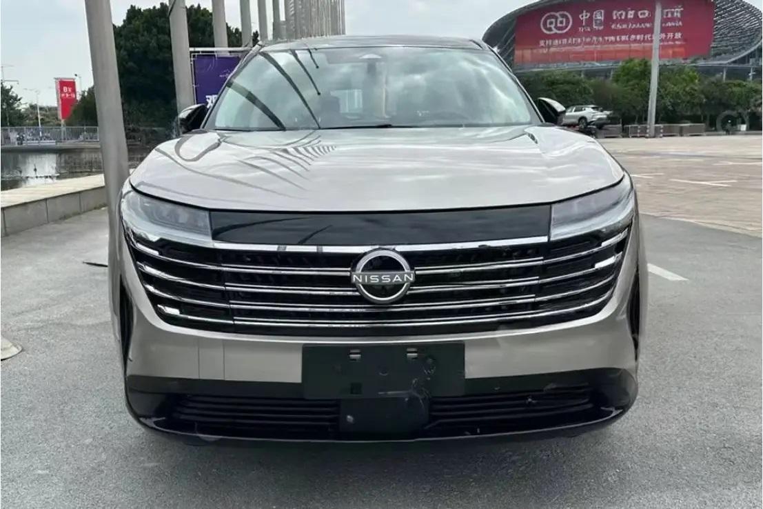 日產(chǎn)Pathfinder實(shí)車現(xiàn)身，競爭漢蘭達(dá)