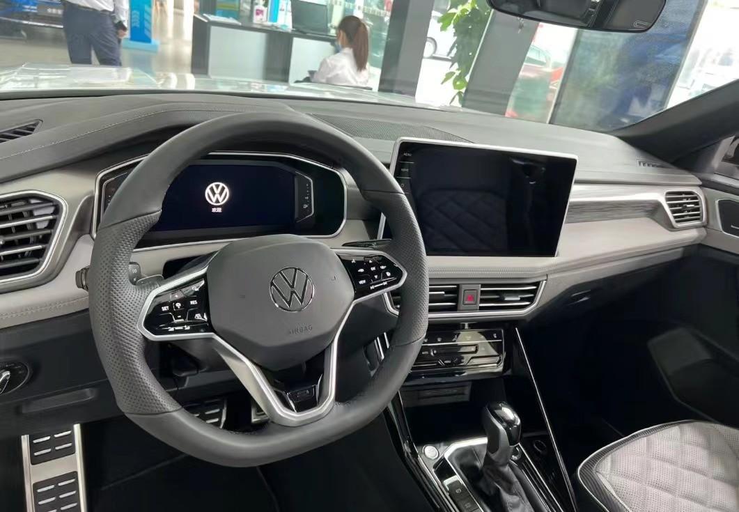 領(lǐng)潮合資轎跑SUV？途觀X與探岳X的差距在哪？