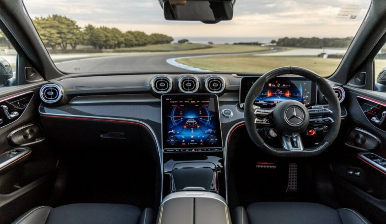 配插混系统，3.4秒破百，全新澳规版AMG C63 SE Performance发售