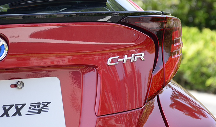 现款丰田C-HR优惠后裸车11万出头，新一代车型明年就来？