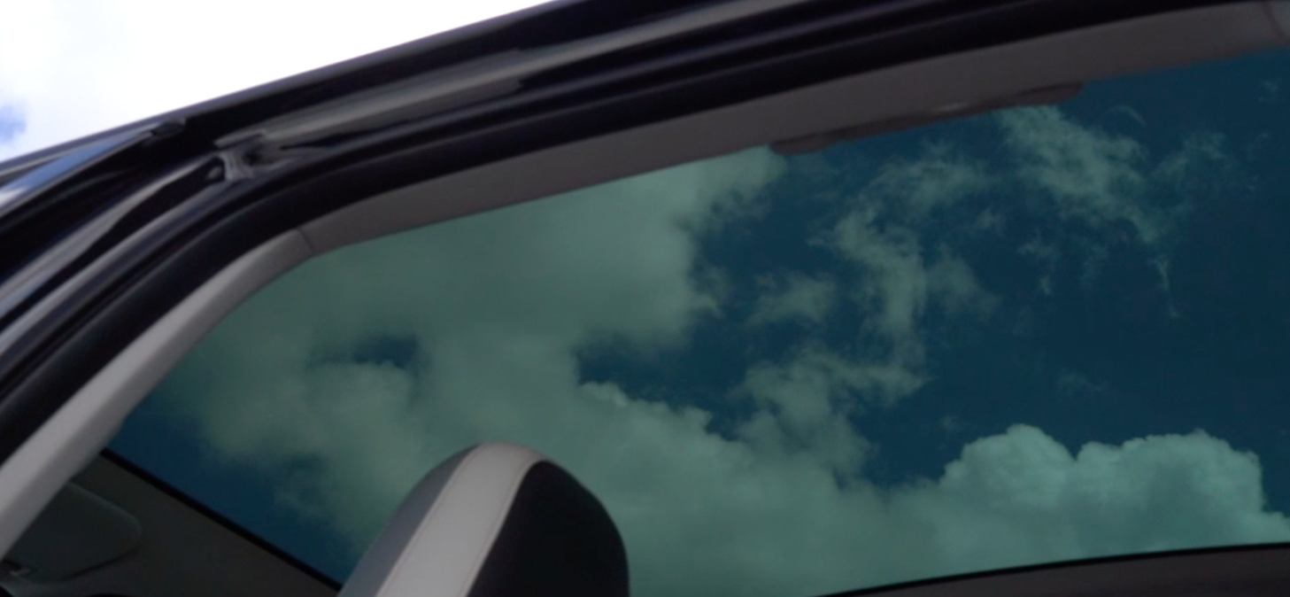 汽车“天幕”和“天窗”有什么区别，该怎么选？老司机教你