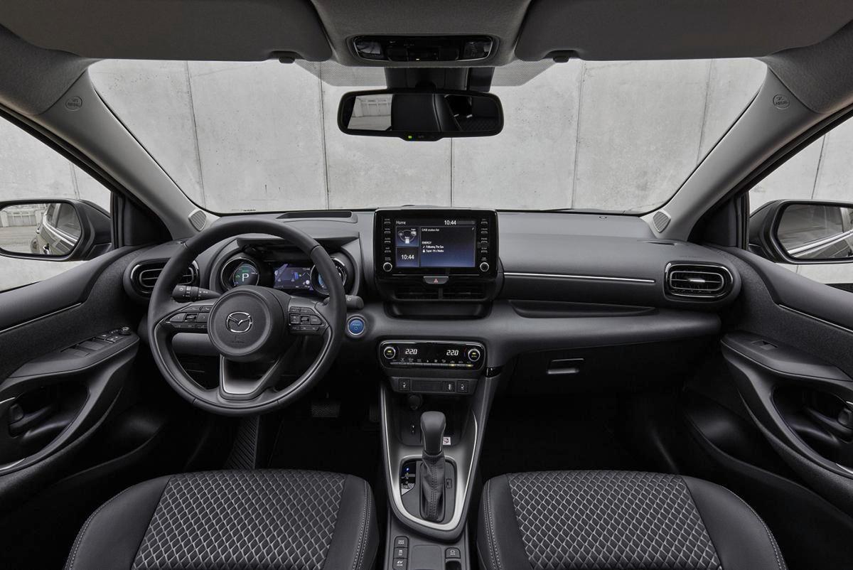 馬自達版“YARiS”配置曝光，搭1.5L動力，約20萬元