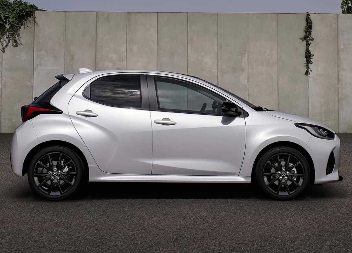 馬自達版“YARiS”配置曝光，搭1.5L動力，約20萬元
