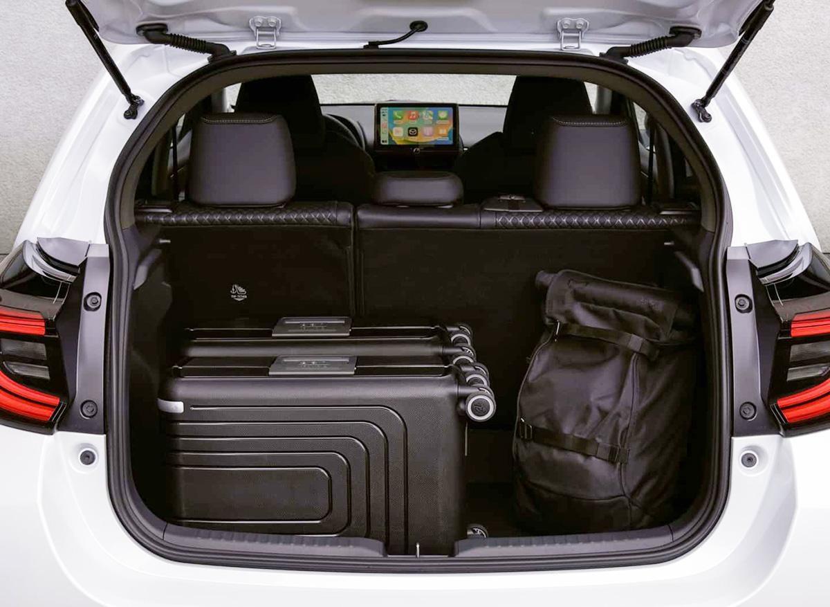 馬自達版“YARiS”配置曝光，搭1.5L動力，約20萬元