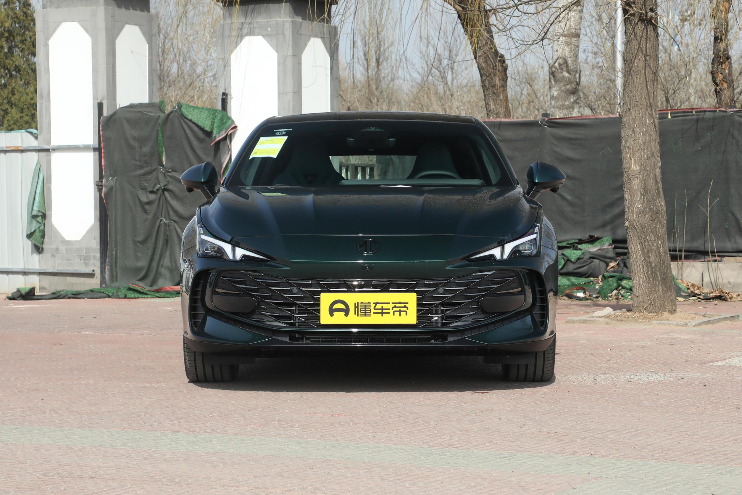 13萬左右的B級車,年輕人買名爵MG7合適嗎?性價比高不高?