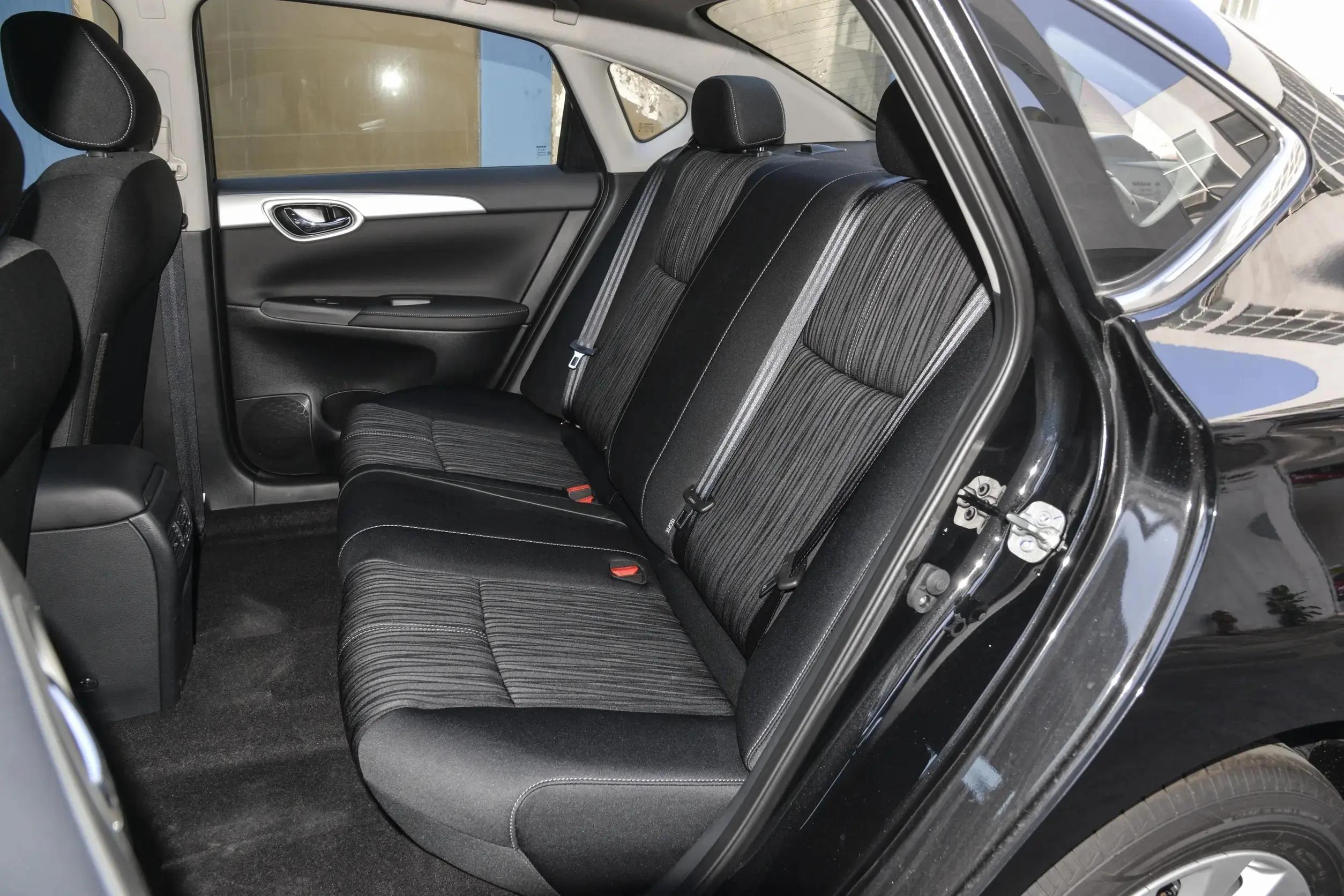 2024款日产轩逸·经典上市，1.6L+CVT，售价10.86-12.26万元