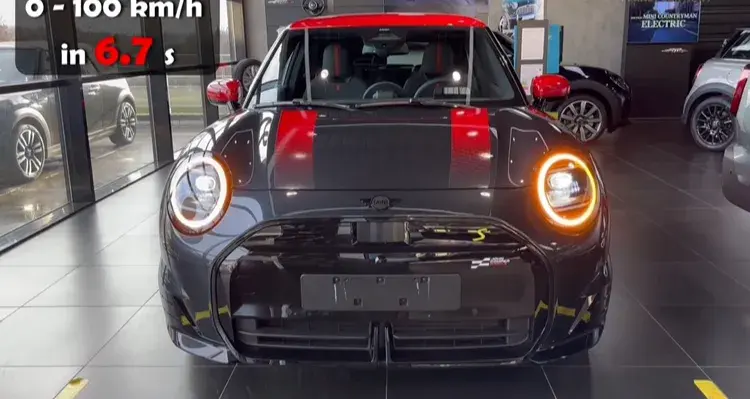 静态体验 全新MINI COOPER SE JCW