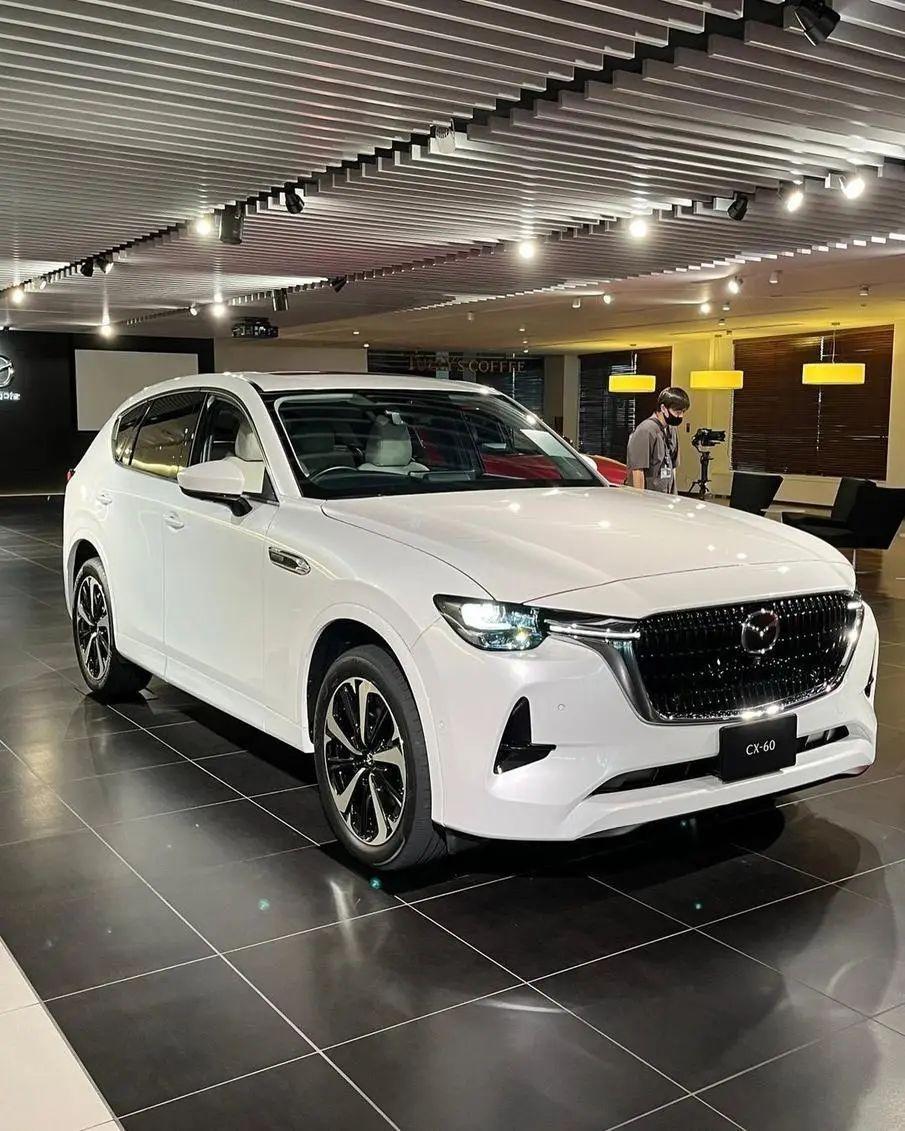 馬自達CX-60海外到店，3.3T直6發動機