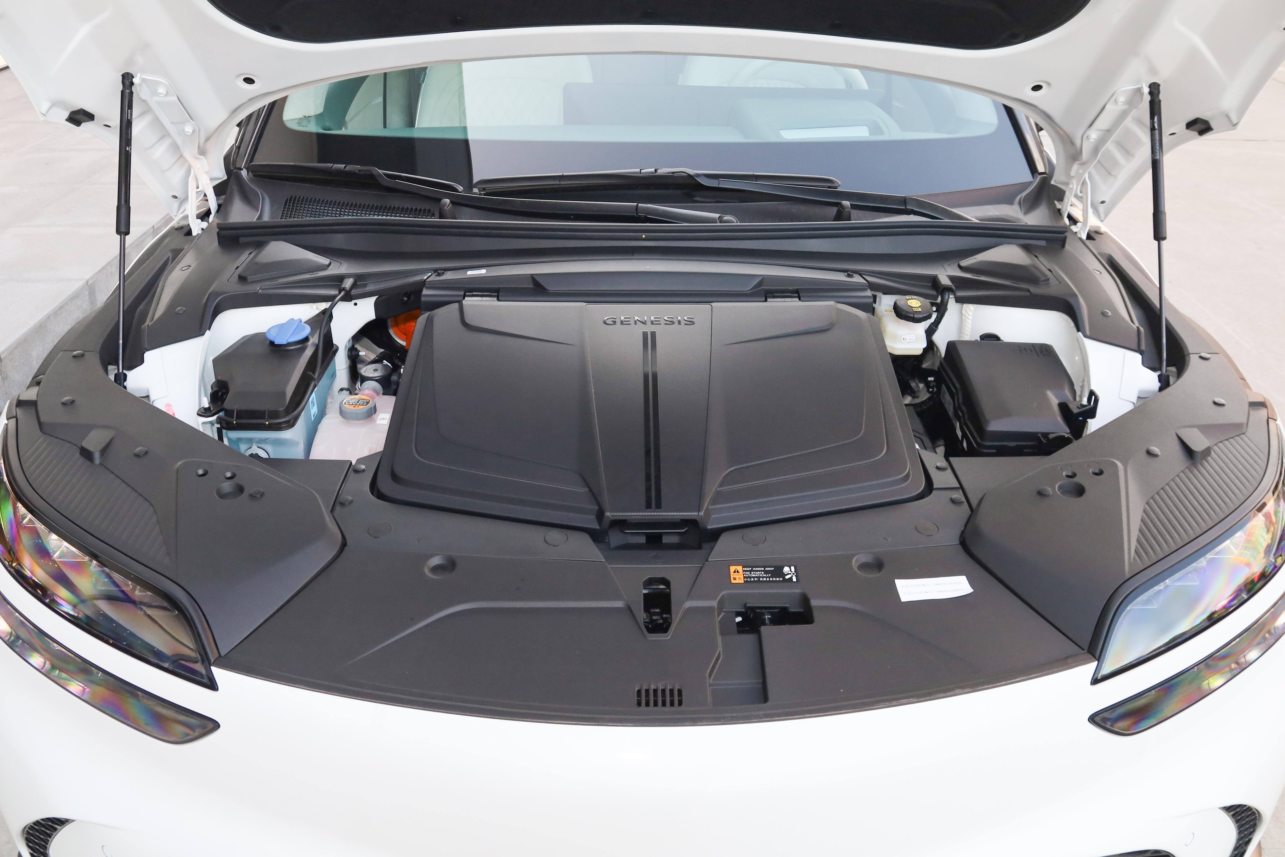 体验捷尼赛思GV60，28.58万起，纯电紧凑型SUV，实车表现如何？