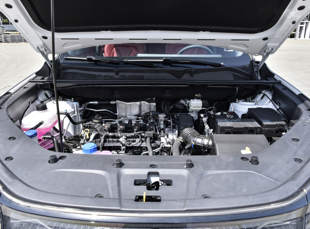 当中型插混SUV蓝电E5来到10万内，长安CS75 PLUS该如何应对？