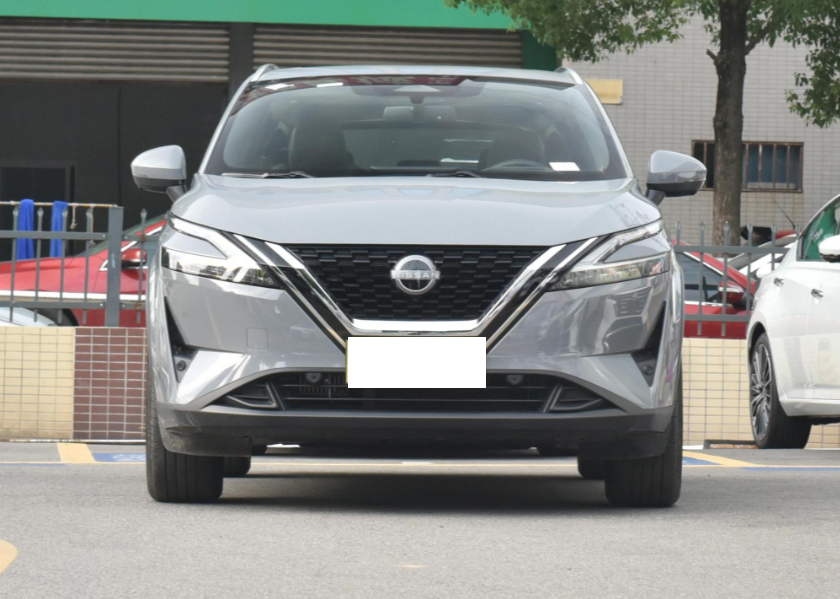 日產(chǎn)逍客：?jiǎn)卧落N量17520臺(tái)，提供185mm高離地間隙！