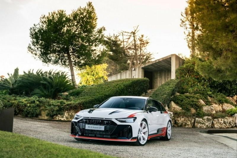 搭載4.0T動力，全新奧迪RS6 Avant GT限量發售