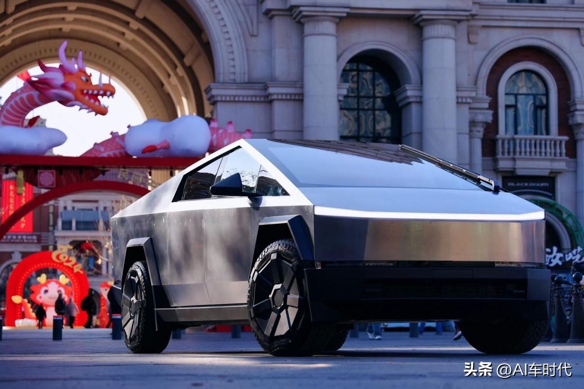 外星战车来了？特斯拉赛博越野旅行车为天津带来新年惊喜