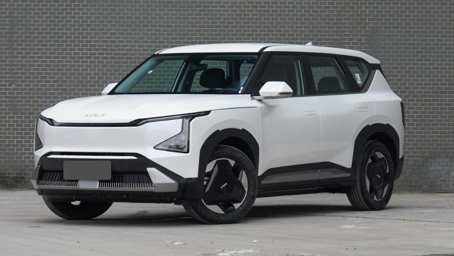 入门就有720km纯电续航，全新起亚EV5值得选择吗？