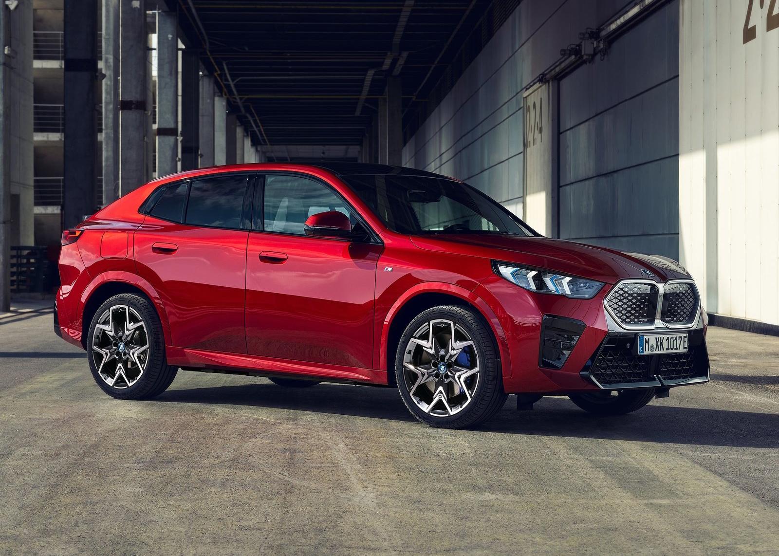 全新BMW iX2問世！開啟緊湊運動多功能車純電時代！