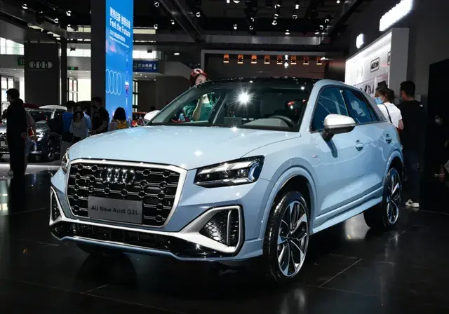 起步14萬,新一代奧迪Q2L實車到店,還不買嗎?