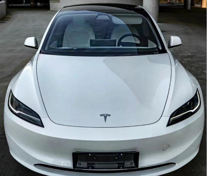 特斯拉Model 3评测：外观有变化，20万以上价格过高？