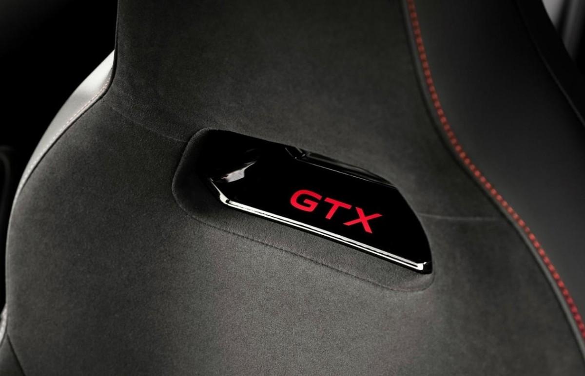 2025款大众ID.3 GTX，326马力电动小钢炮，能取代GTi的地位吗？