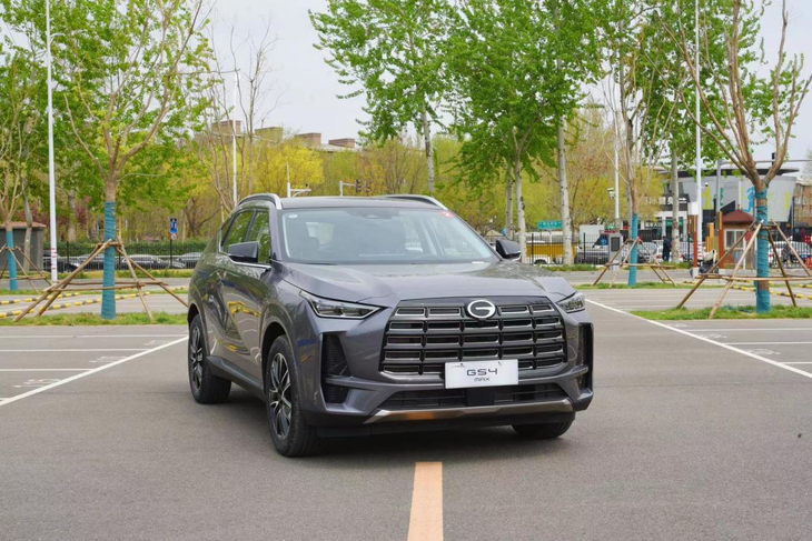 比CR-V/RAV4都要大 試駕傳祺GS4 MAX
