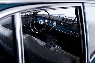 致敬历史，更定义未来BMW新世代概念车智能座舱为热爱驾驶者设计