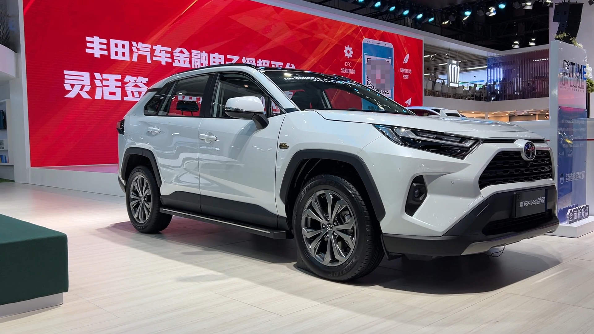 新车丨人称小号普拉多!2025款RAV4荣放曝光,或取消纯油发动机