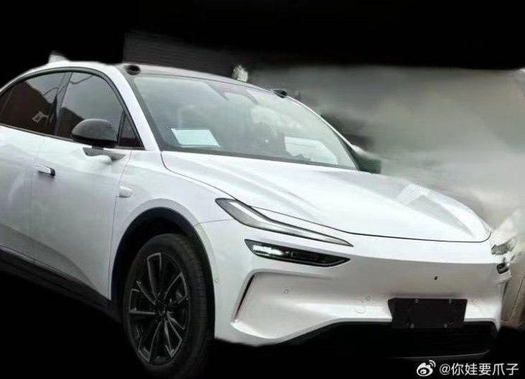 主打20-30萬價位 對標特斯拉Model Y 蔚來樂道L60諜照曝光