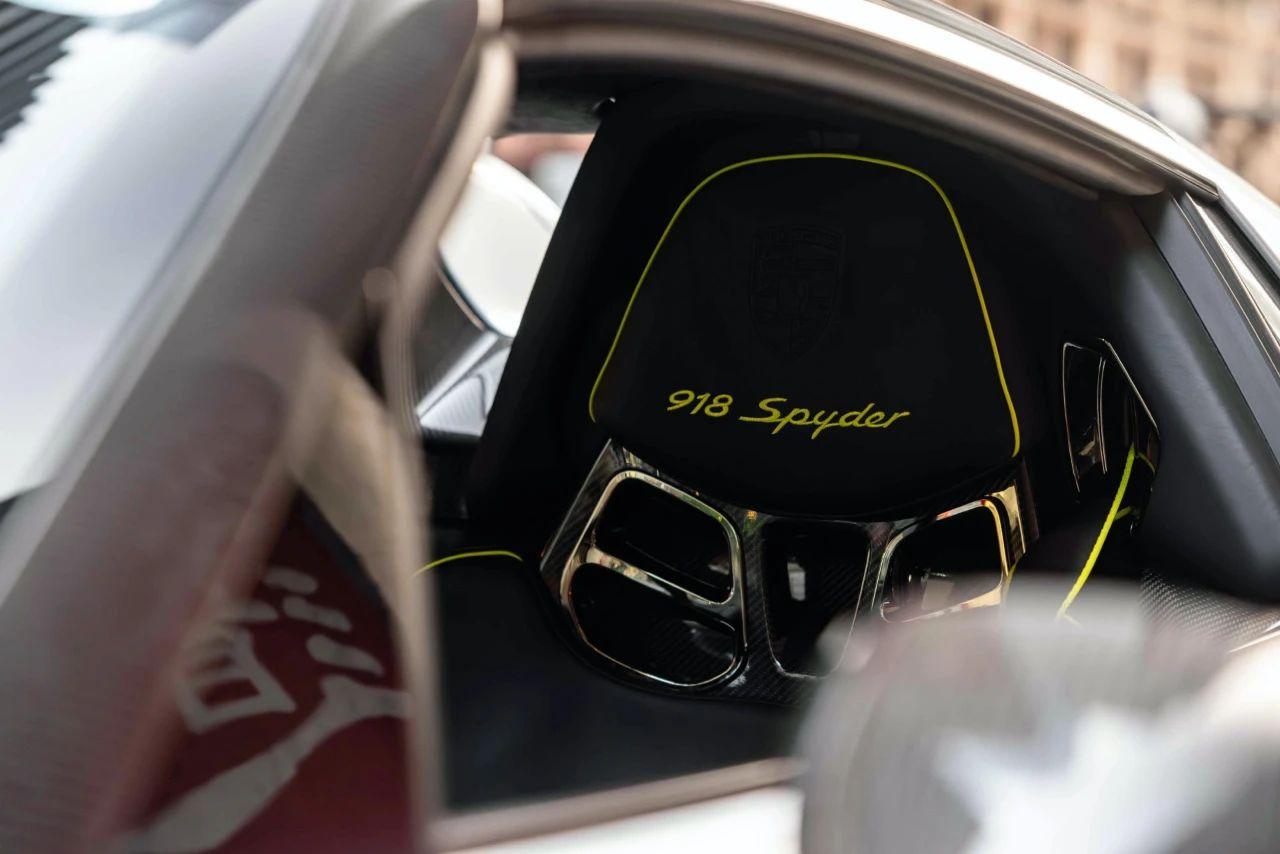 全新还未注册？十年仅行驶66公里的保时捷918 Spyder现身香港