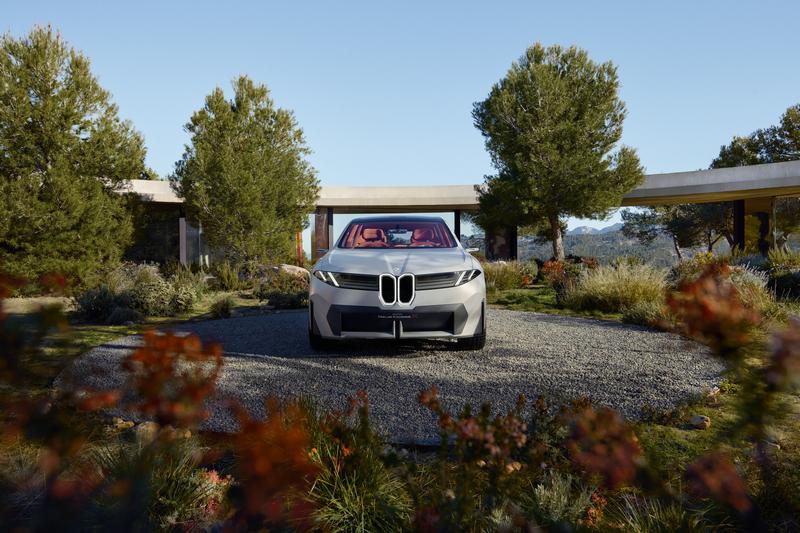 传承与创新的集大成者——BMW新世代概念车即将亮相2024北京车展