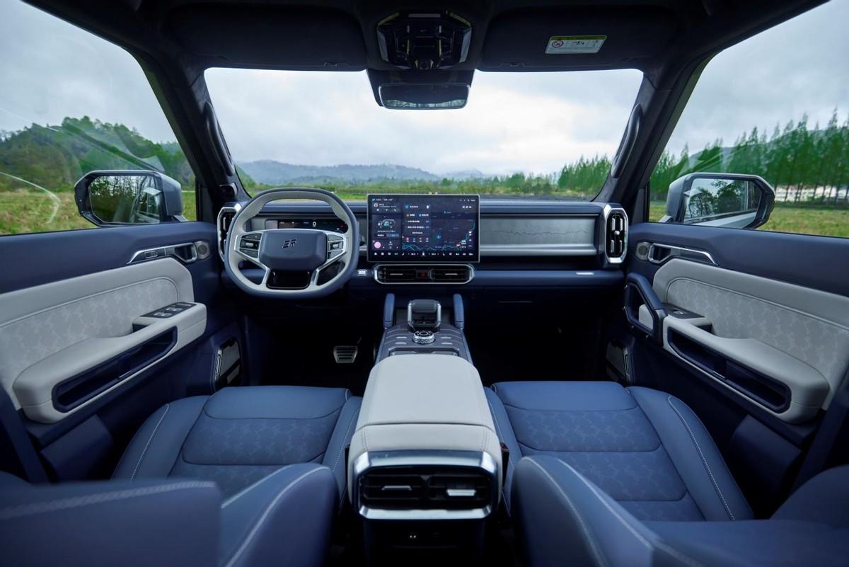 旅行越野超混SUV 捷途山海T2正式上市  售价17.99万元起