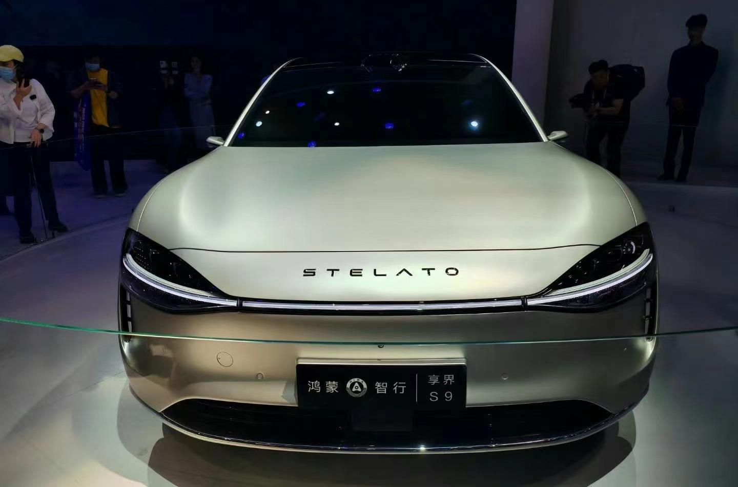 北京车展：享界S9发布，行政豪华轿车，ET7危险了？