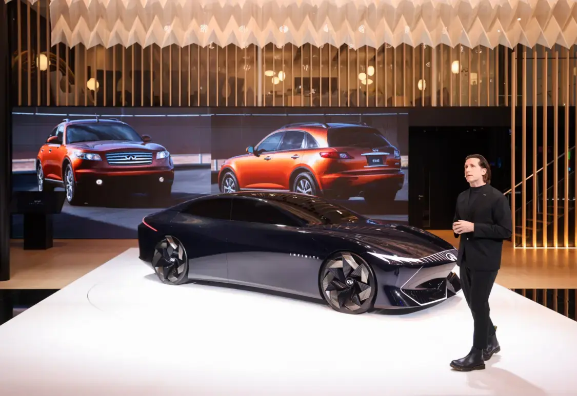英菲尼迪全球高层携全新纯电动概念车亮相2024北京车展
