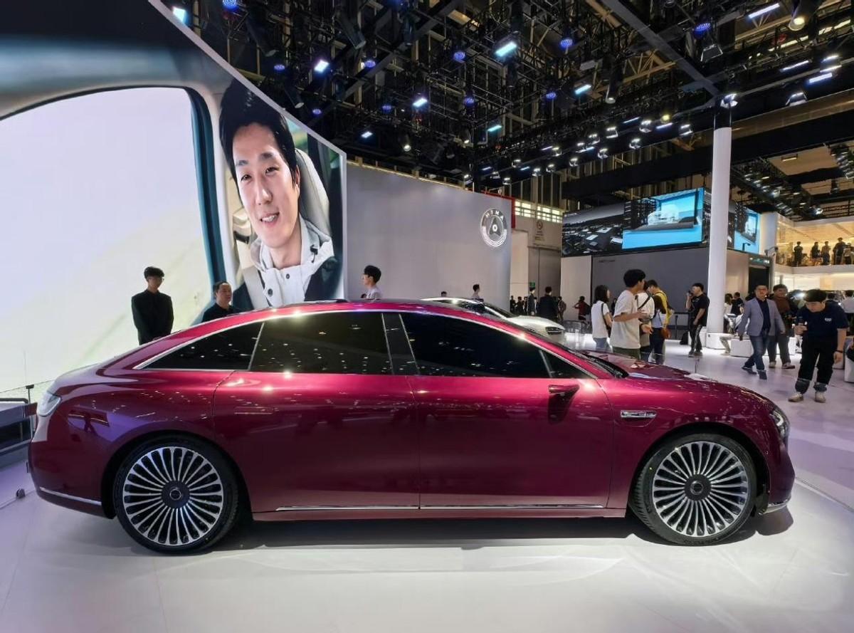 盘点北京车展首发的国产高端新能源车，再不努力就只能开BBA了？
