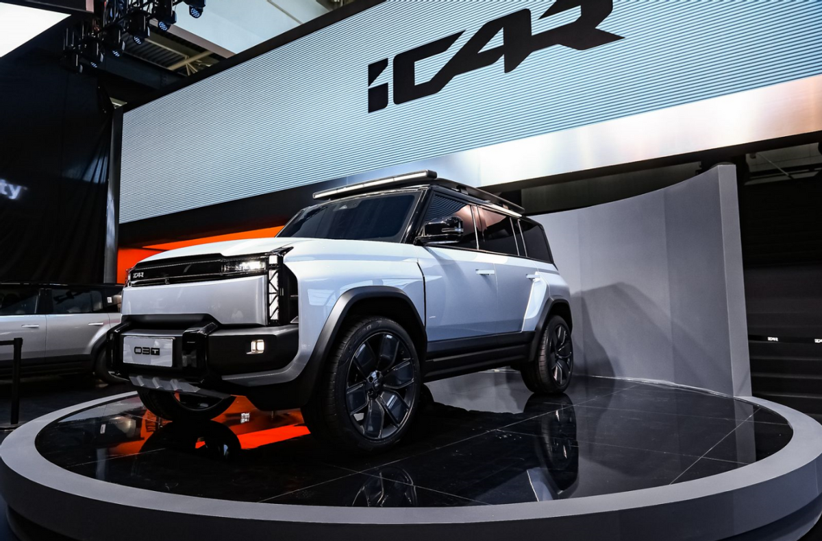 “背靠大奇瑞，打造新特区”，iCAR品牌携全系车型亮相北京车展