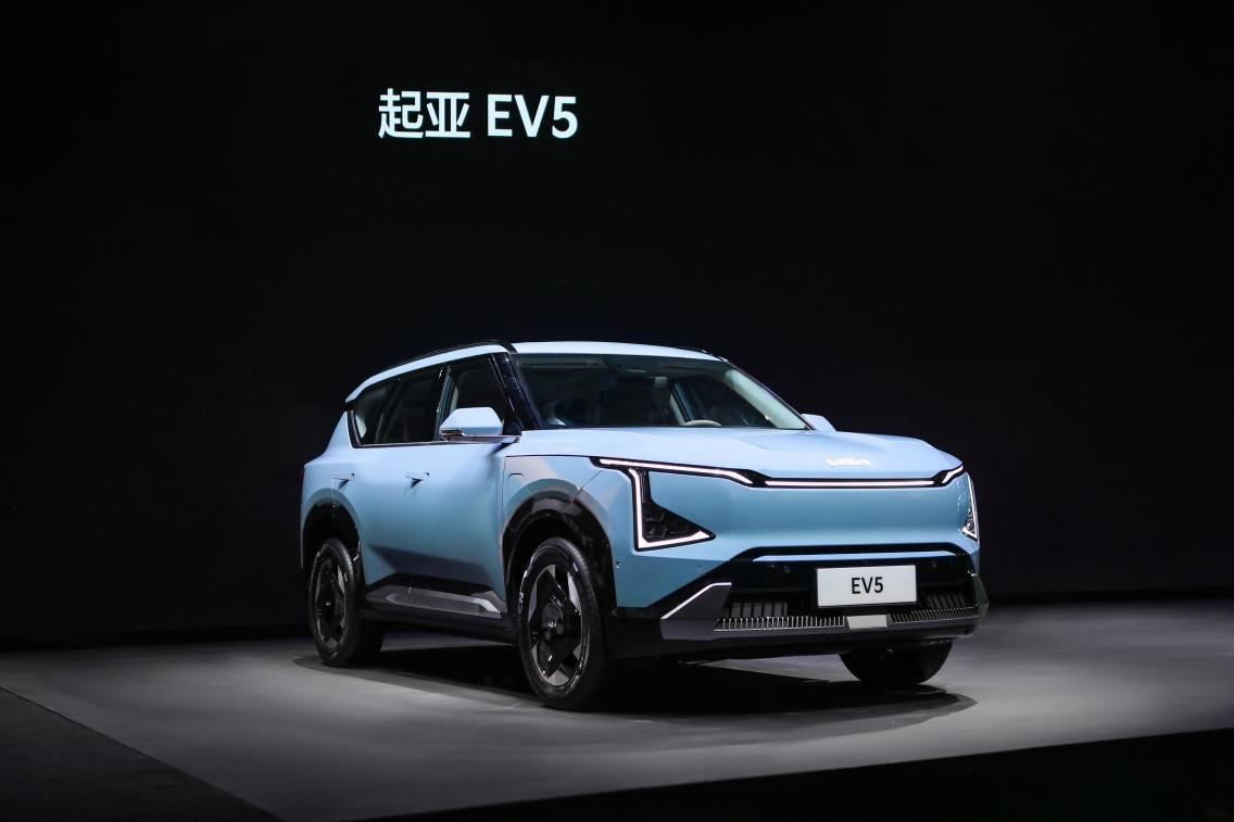 EV5领衔 索奈上市 起亚新产品新技术闪耀亮相北京车展